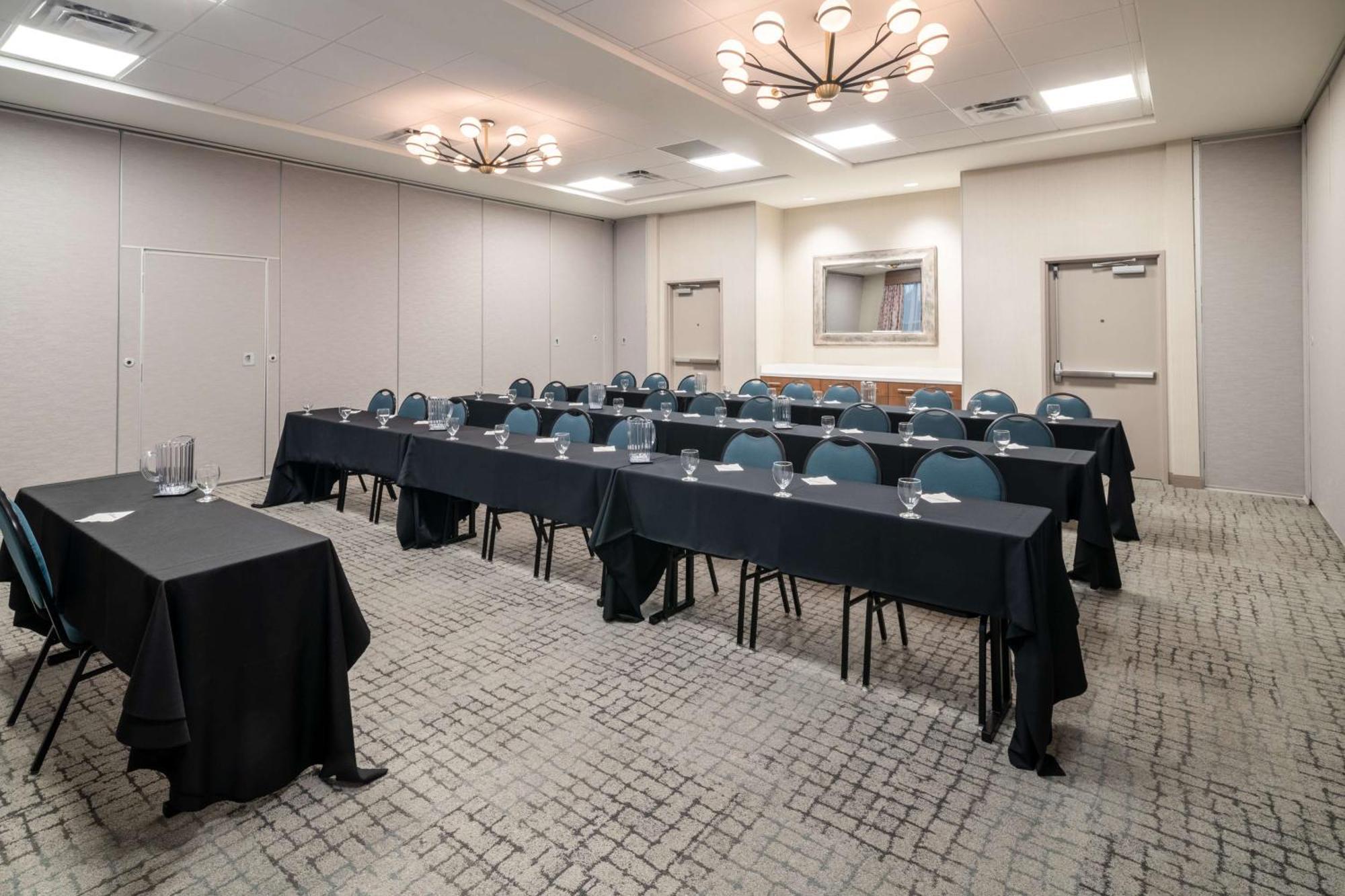 Hilton Garden Inn Brunswick Extérieur photo