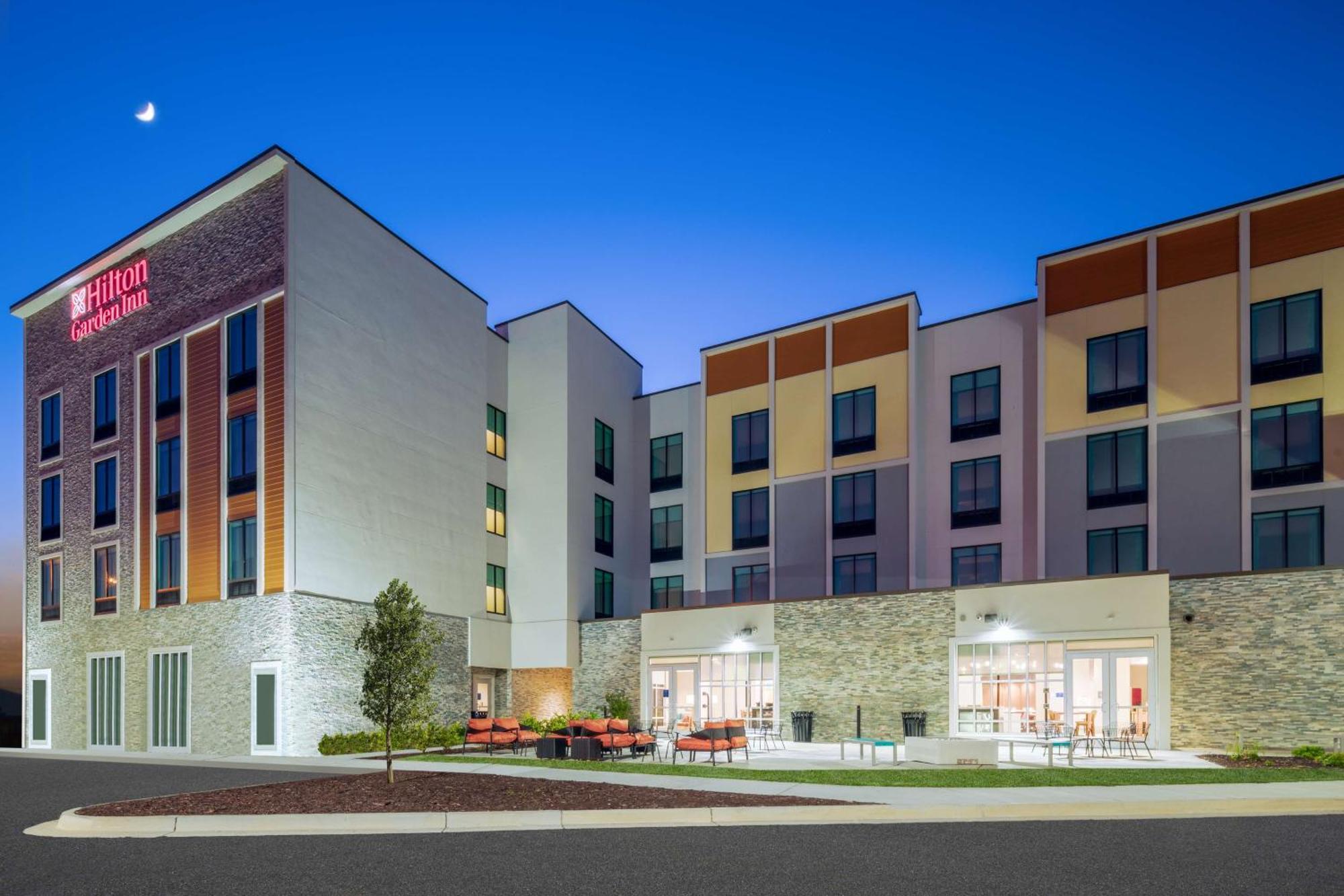 Hilton Garden Inn Brunswick Extérieur photo